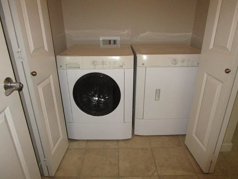 13421 97th Ave E #107 — Photo 7