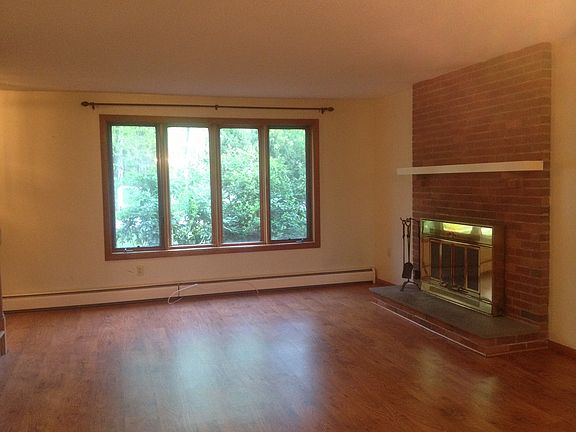 5th image of 31 Millstone Dr