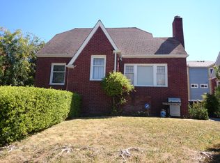 6522 34th Ave SW, Seattle, WA 98126