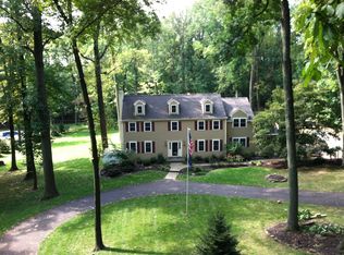 4580 Bergstrom Rd, Doylestown, PA 18902