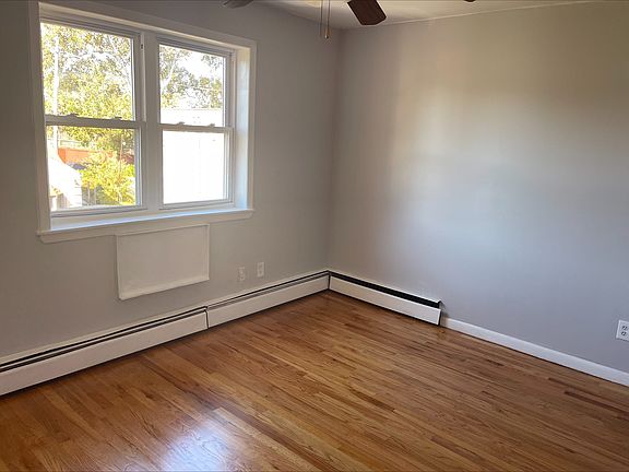 4th image of 1235 Fairfax Ave APT 3