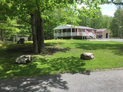 151 Friendship Dr, Hawley, PA, 18428