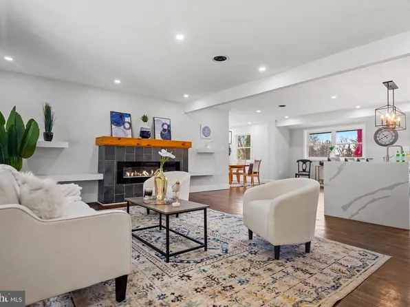 1790 Verbena St NW, Washington, DC 20012
