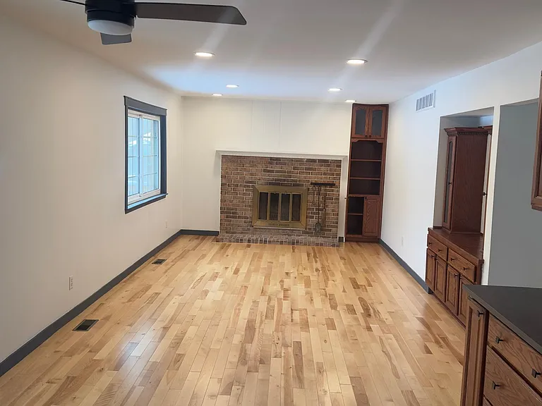 41490 Hanford Rd — Photo 10
