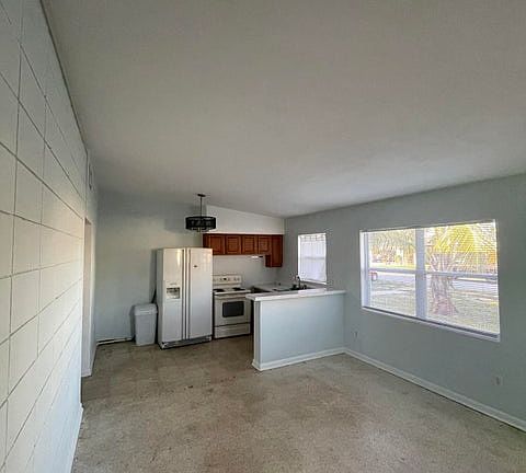3rd image of 353 Lee Ave #353