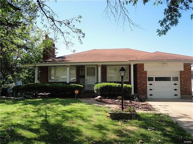 1st image of 9243 Leamont Dr