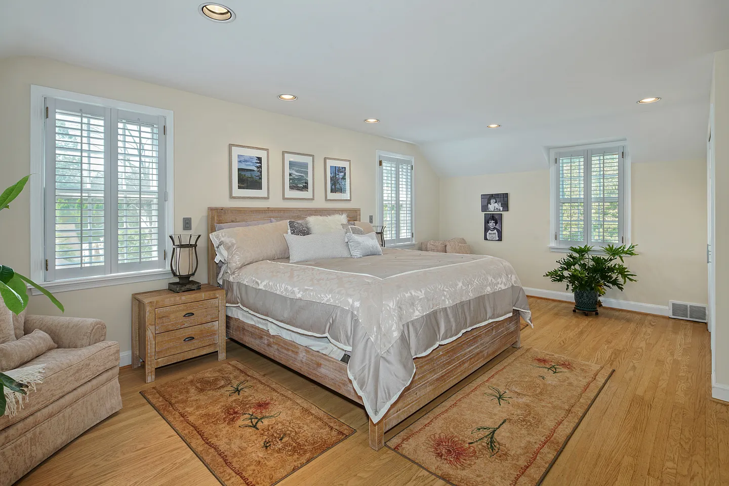 1419 Rydal Rd photo 1