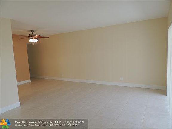 3rd image of 4737 NE 25th Ave APT 206