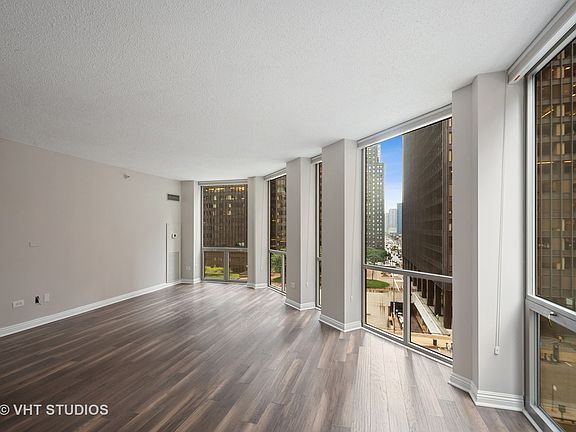 4th image of 222 N Columbus Dr APT 604