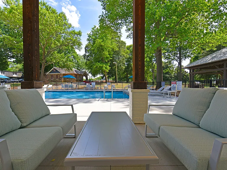 Poolside lounge seating