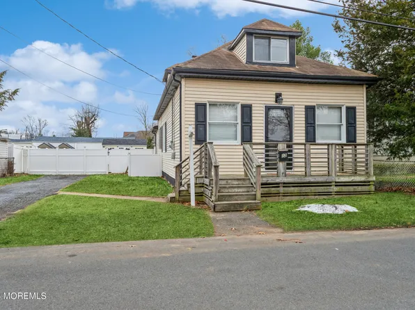 12 Mercer Street, Hazlet, NJ 07734