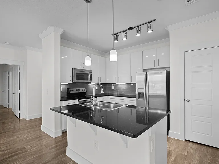 Floor Plan 6 Stainless Steel Appliances | Conroe Apartments | The Towers Woodland Floor Plan 6 Stainless Steel Appliances | Conroe Apartments | The Towers Woodland