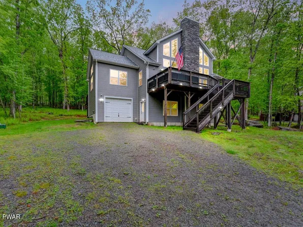 142 Lamplighter Ln, Lackawaxen, PA 18435