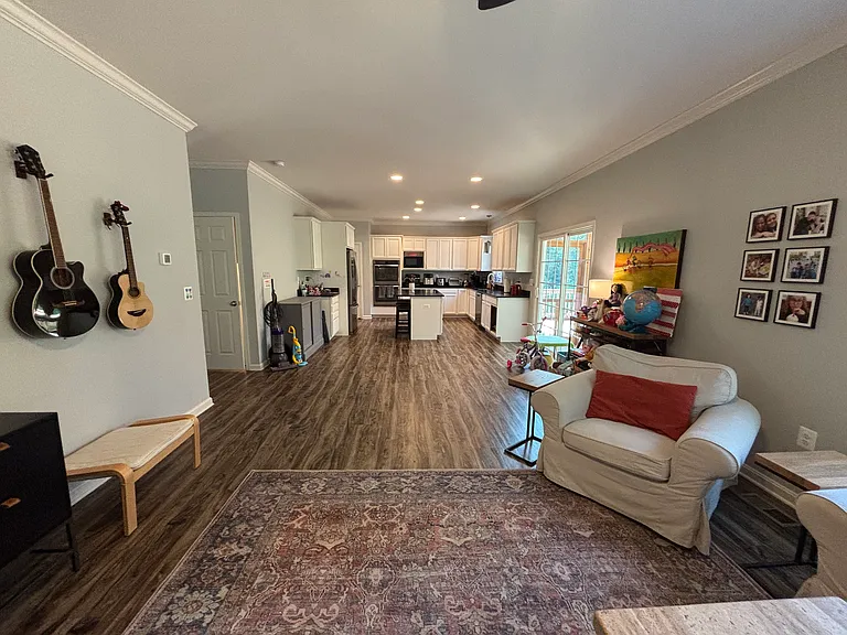16209 Round Hill Rd — Photo 15