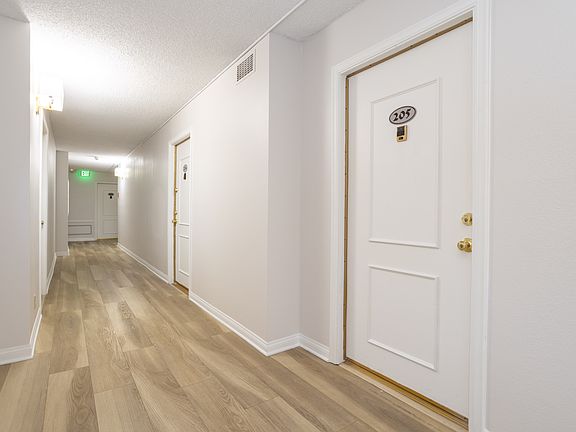 3rd image of 7205 Summertime Ln