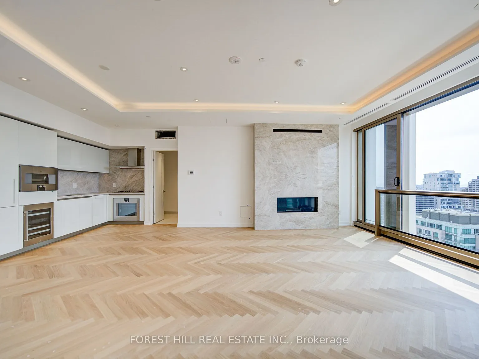 2 bed, $9,200 — Photo 4