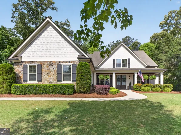 41 W Shore Trce, Newnan, GA 30263