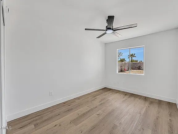 3517 E Hartford Ave — Photo 11