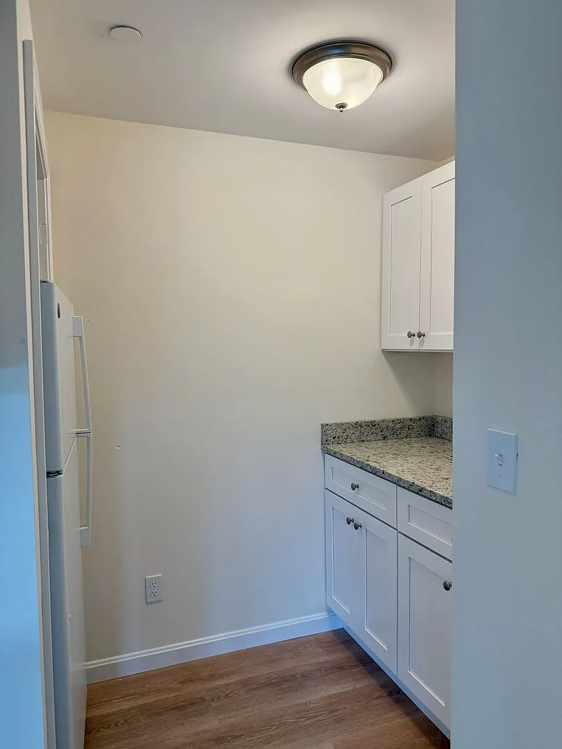 37 Groton School Road — Photo 4