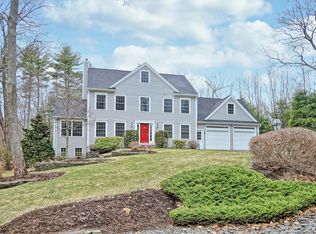 144 Pheasant Hill Dr, Portland, ME 04103