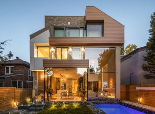 210 Glenayr Rd, Toronto, ON M5P3C3