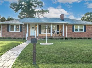 323 Tareyton Ln, Portsmouth, VA 23701