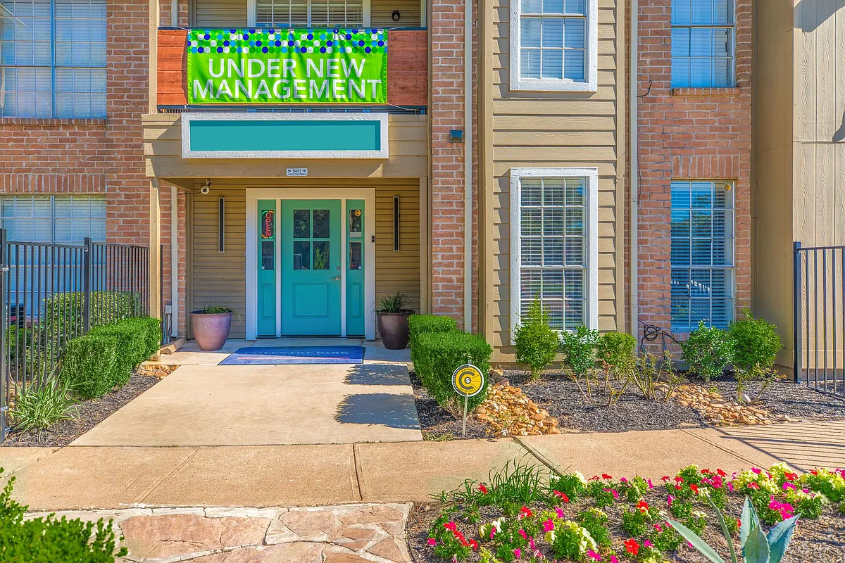 Building Photo - Coventry Park Apartments