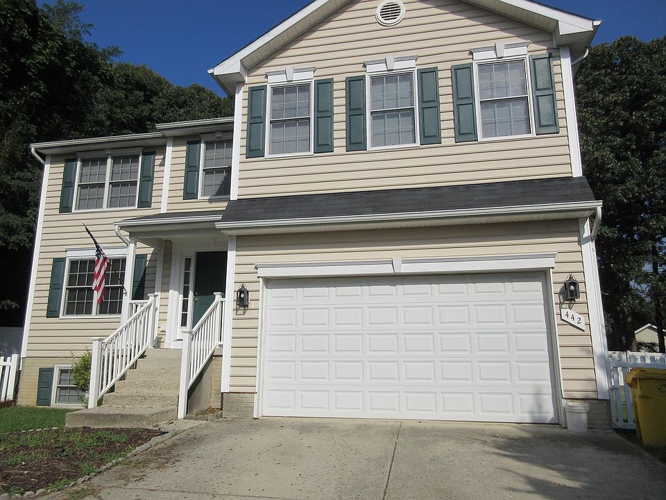 1st image of 442 Larkspur Ln