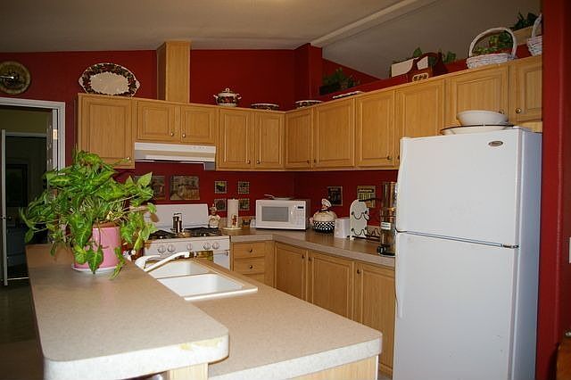 2nd image of 3870 N Minersville Hwy Space 38