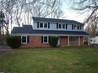 60 Skyline Dr, Chalfont, PA 18914
