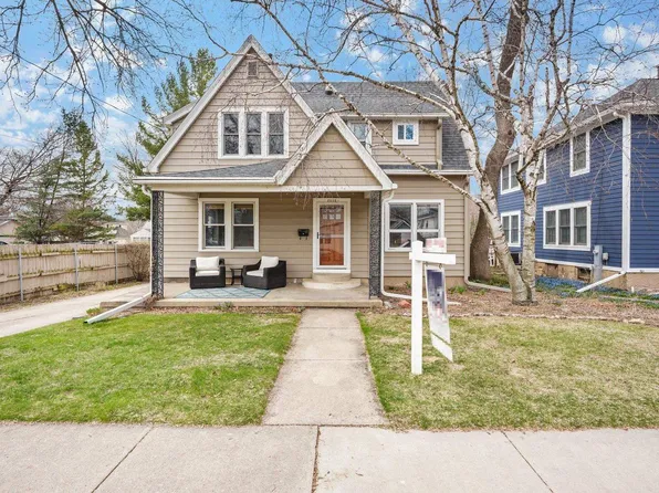 2538 Commonwealth Avenue, Madison, WI 53711