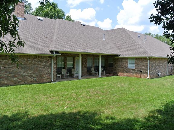 4th image of 1300 Purdue St