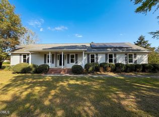 3209 County Line Rd, Fayetteville, NC 28306