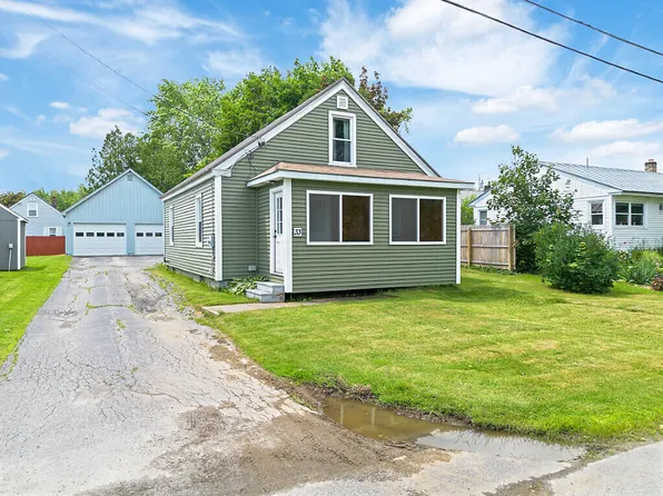 33 Cottage Street, Fairfield, ME 04901