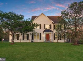 37236 Philomont Rd, Purcellville, VA 20132