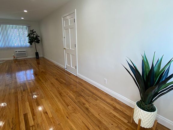 5th image of 1772 Grevelia St #20