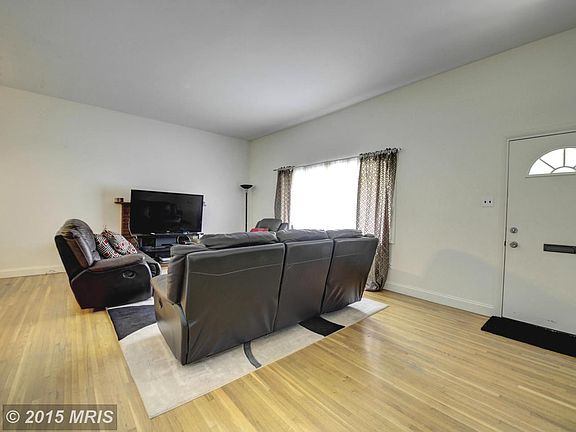 Front Door Entry into Living Room