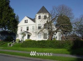 2129 Rucker Ave, Everett, WA 98201