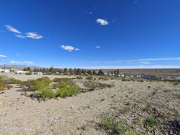 5th image of Waterdog Rd