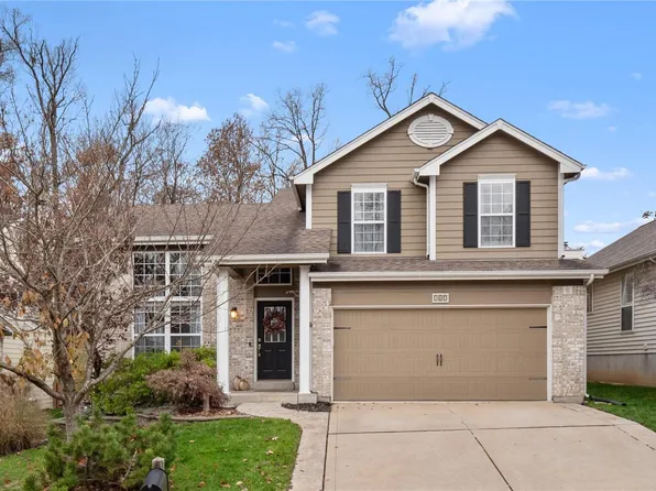 274 Cove Landing Dr, Grover, MO 63040