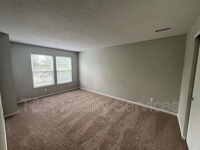 14235 Clapboard Dr — Photo 13