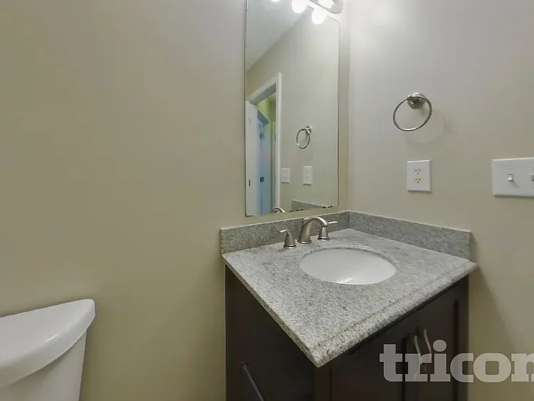 52 Spencer Ct — Photo 12