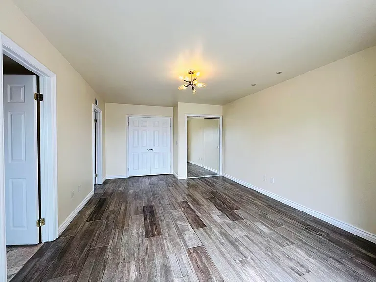 1800 Yermo Pl — Photo 20