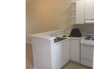 928 SW 3rd St #208, Miami, FL 33130