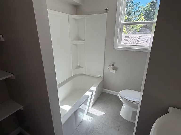 6521 Lancaster Dr — Photo 5
