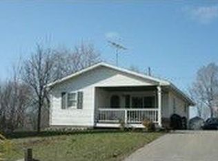283 2nd St, Metamora, MI 48455