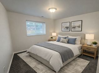 440 Baldwin Ave APT 56, Rochester, MI 48307