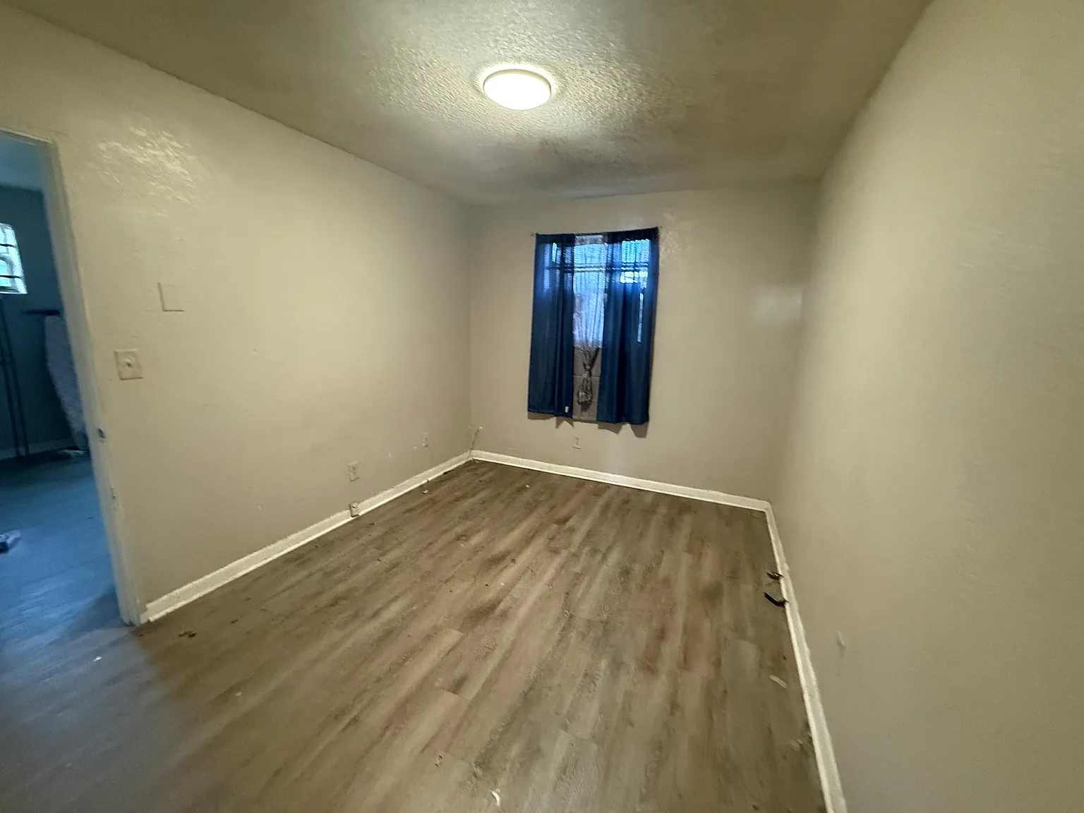 1 bed, 700 sqft, $725 — Photo 1