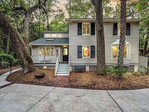 2nd image of 597 Oyster Rake Dr