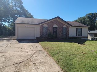 1257 Deer Trail Ln, Memphis, TN 38109